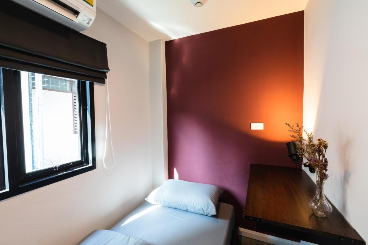 Wire Bangkok Prakhanong Экстерьер фото