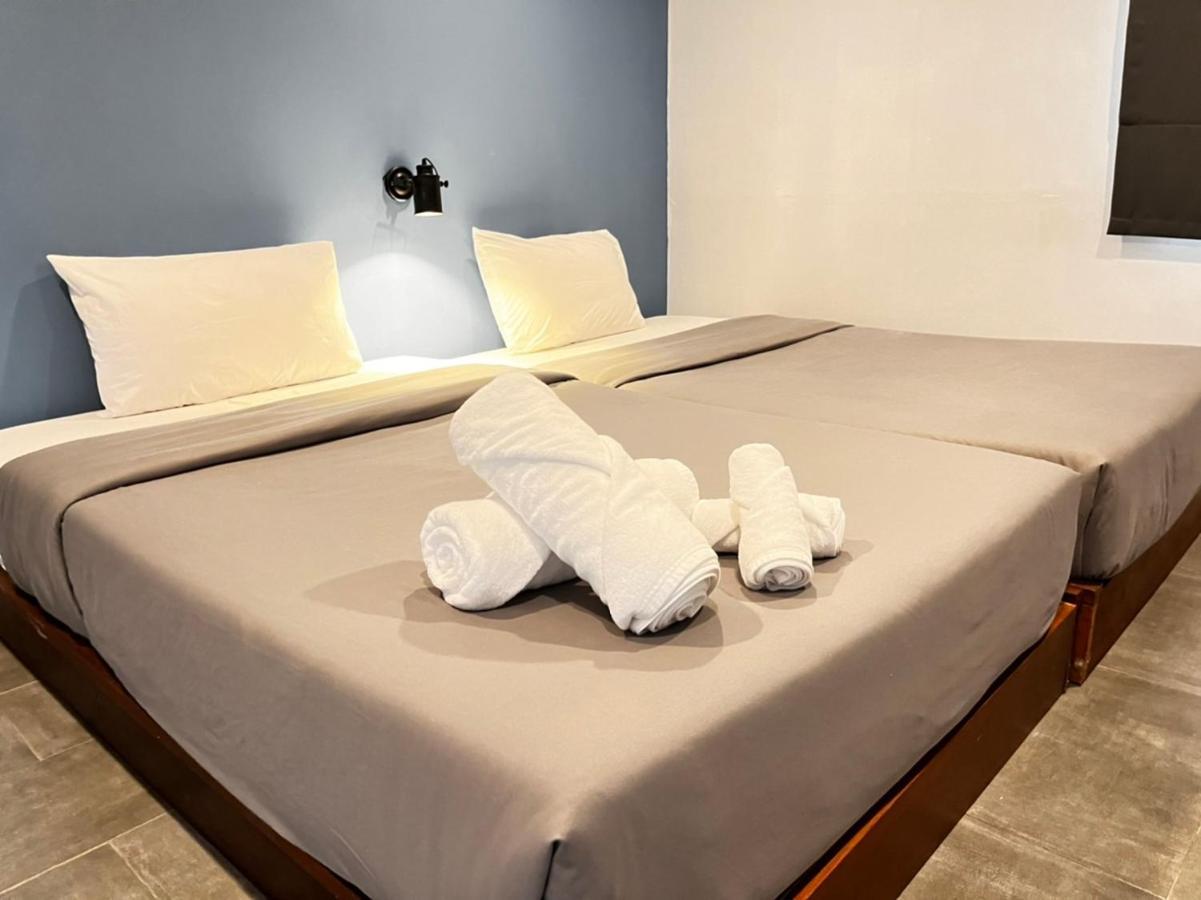 Wire Bangkok Prakhanong Экстерьер фото
