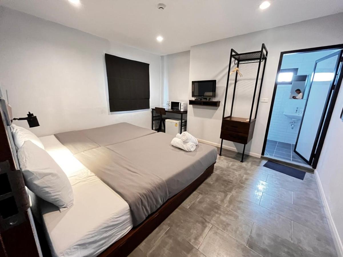 Wire Bangkok Prakhanong Экстерьер фото