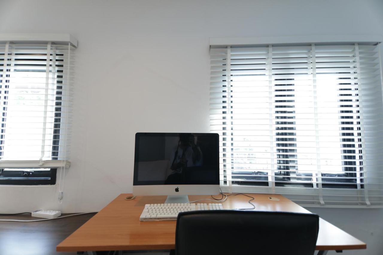 Wire Bangkok Prakhanong Экстерьер фото