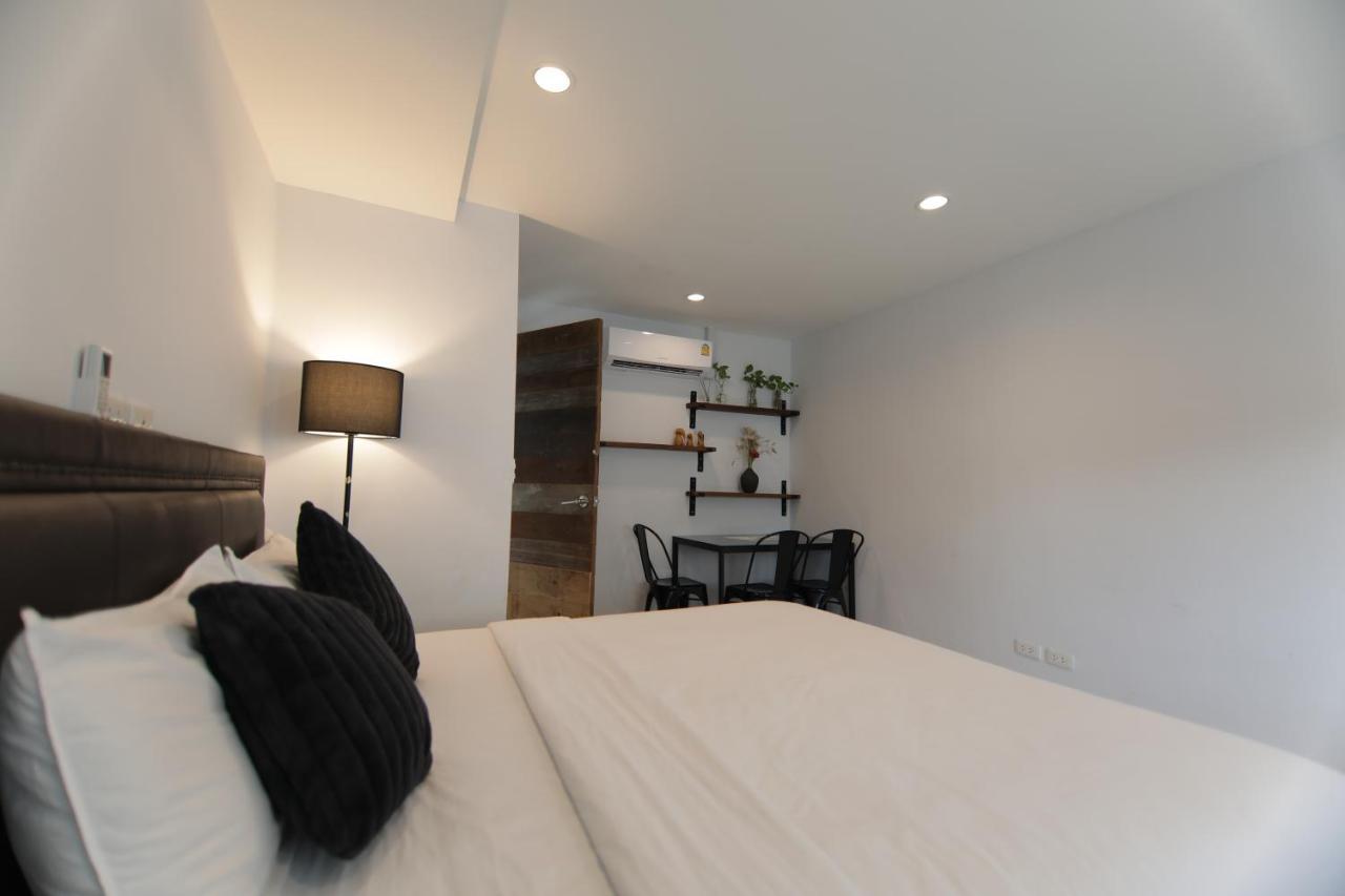 Wire Bangkok Prakhanong Экстерьер фото