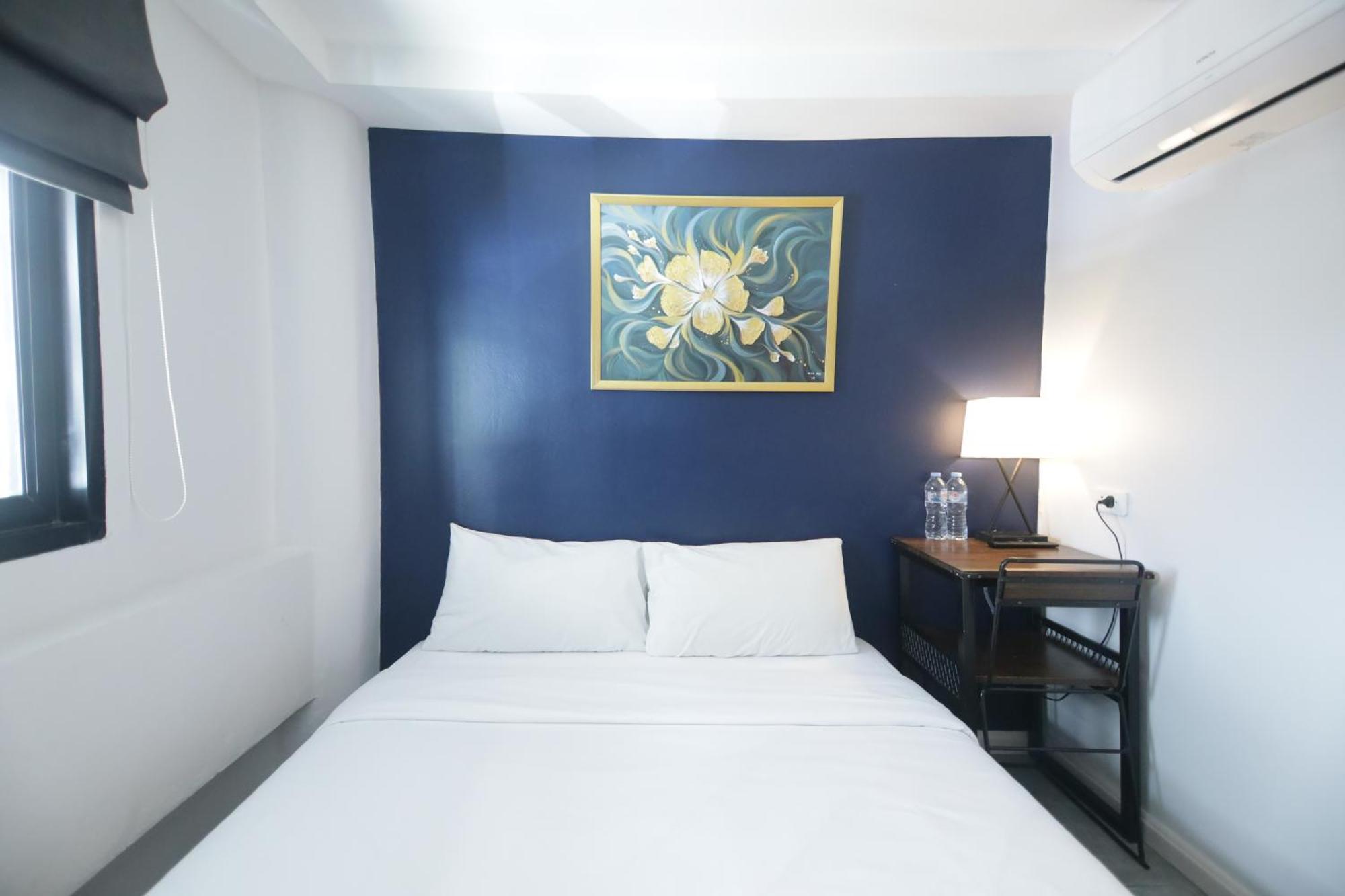 Wire Bangkok Prakhanong Экстерьер фото